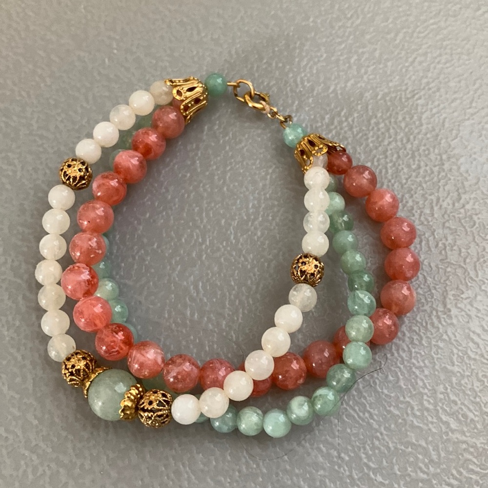 Beaded bracelet